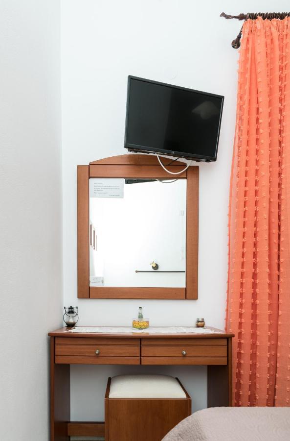 Vesleme Hotel Pachaina Ngoại thất bức ảnh