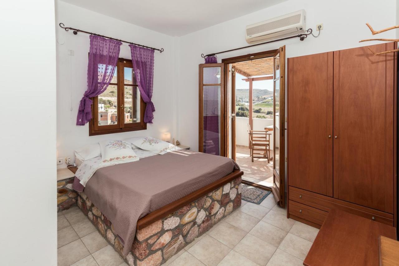 Vesleme Hotel Pachaina Ngoại thất bức ảnh