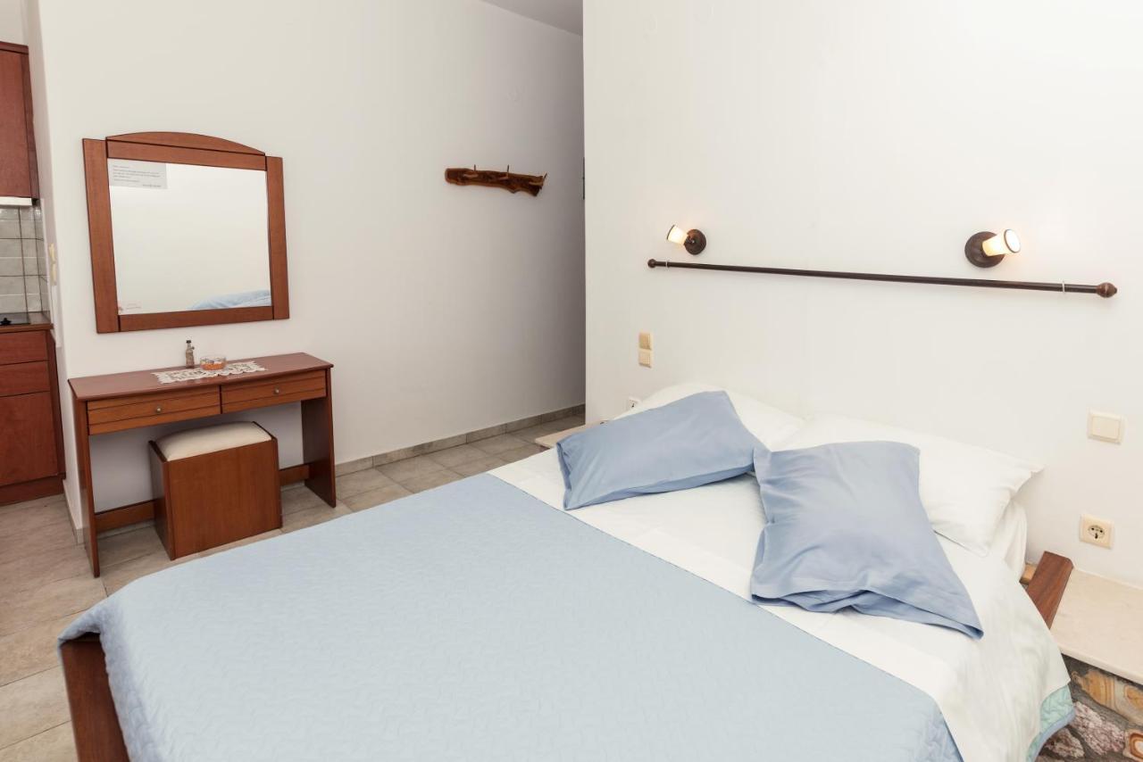 Vesleme Hotel Pachaina Ngoại thất bức ảnh