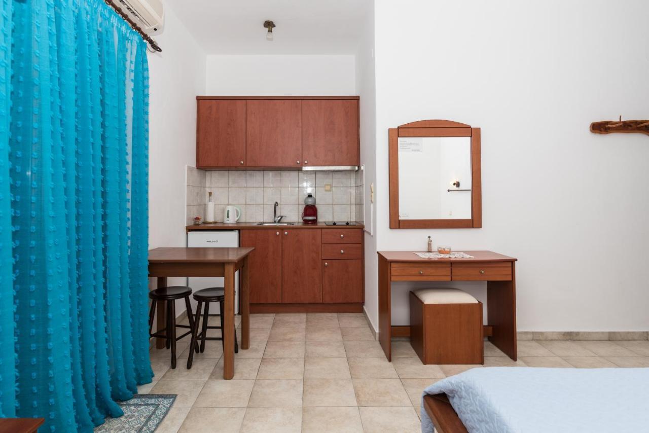 Vesleme Hotel Pachaina Ngoại thất bức ảnh